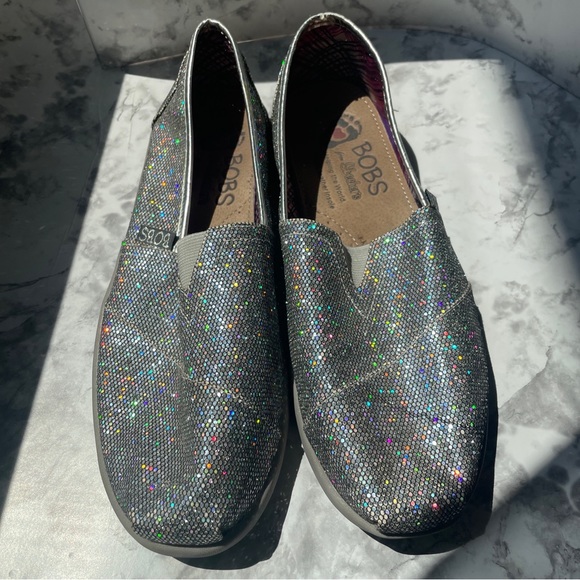 SOLD bobs By Skechers Earth Pap Gun Metal Womens Size 9 Slip On Sparkle Loafers - Picture 2 of 4